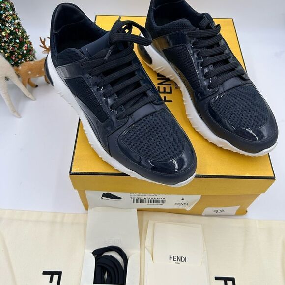 Men’s Fendi low top sneakers size 7, made in Italy - Picture 3 of 9
